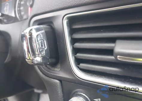 2015 Audi Q5 2.0T Premium из США, поврежденный, VIN WA1LFAFP4FA056090